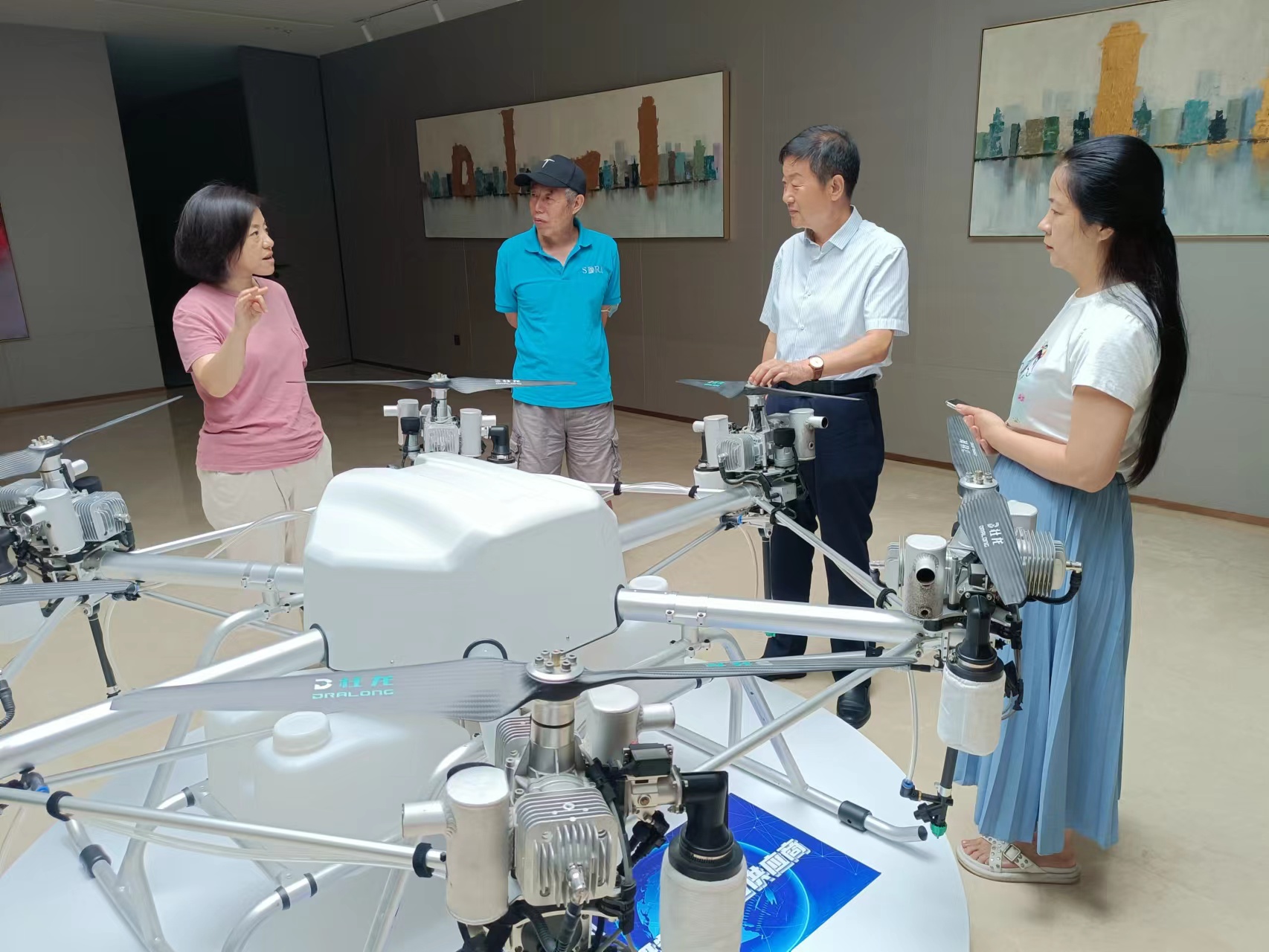 北京岳氏集团董事长岳平安考察优选空天科工集团