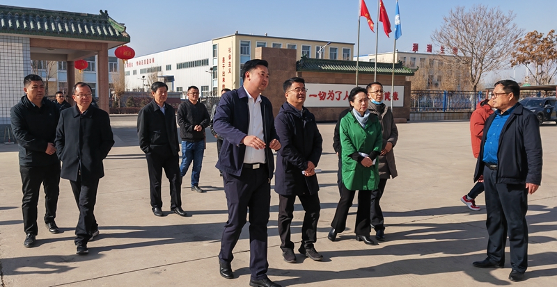 石嘴山市委常委武裕国莅临兴康恒润指导工作