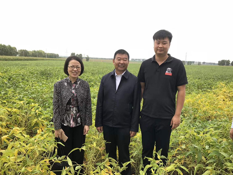 岳氏集团应邀出席2018中国大豆食品专用原料研讨会