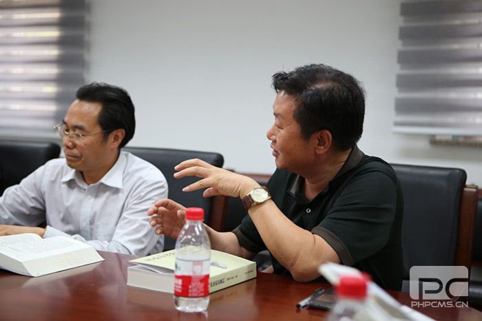 新版《岳飞和他的后裔们》一书座谈会在京召开