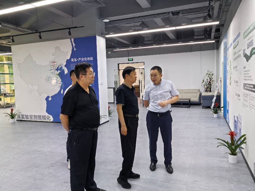 北京岳氏集团考察乾氢科技 共谋氢能产业合作新篇章